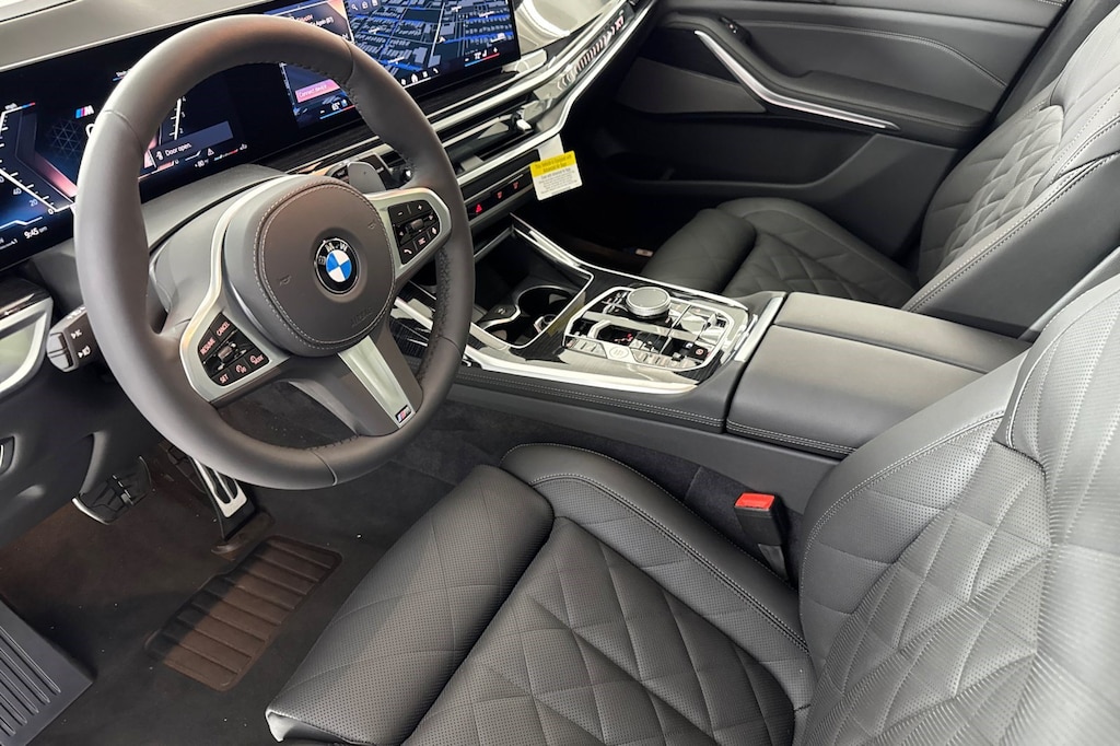 New 2027 BMW X7 xDrive40i SUV