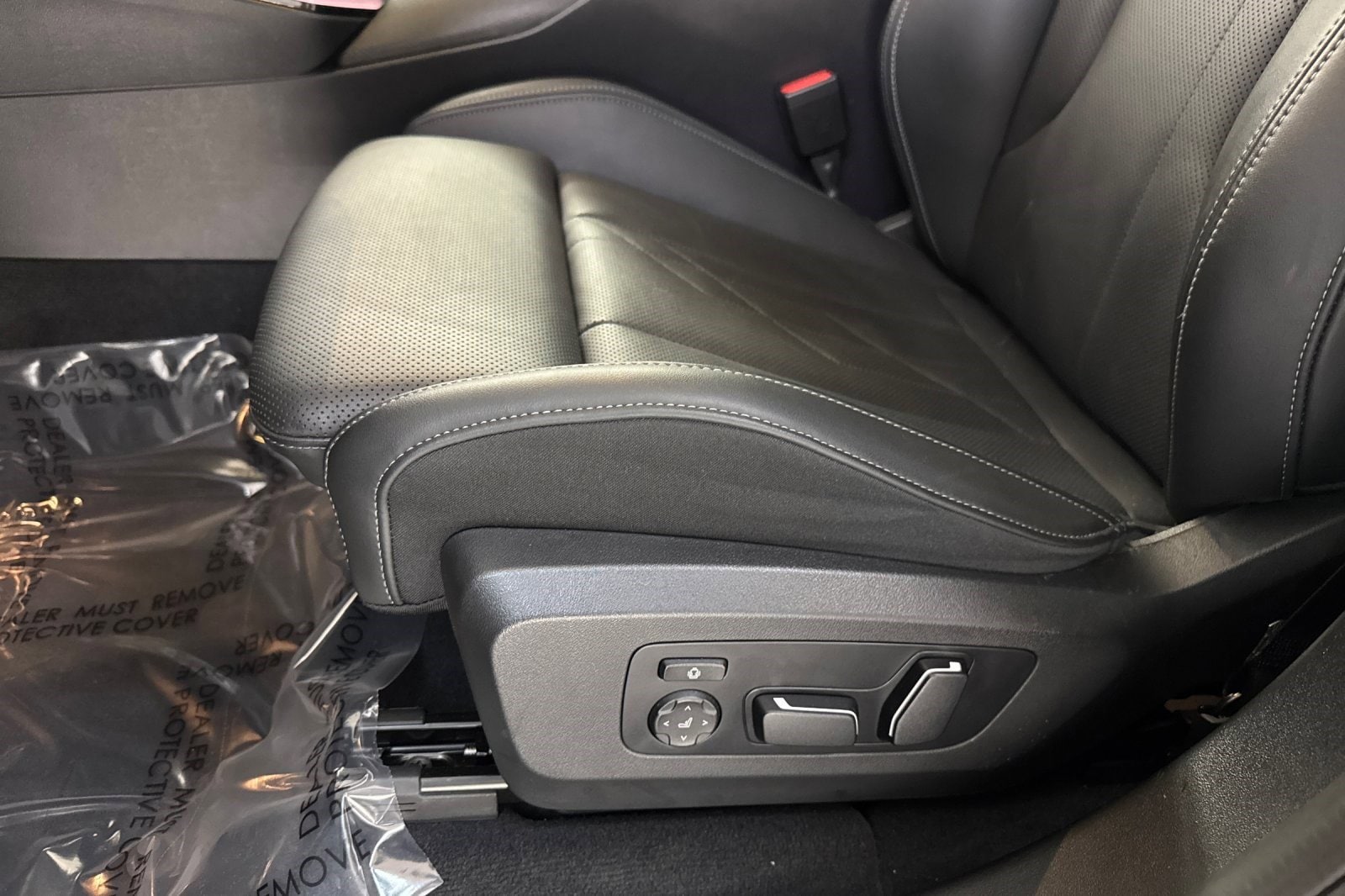 2025 BMW X3 30 - Photo 14
