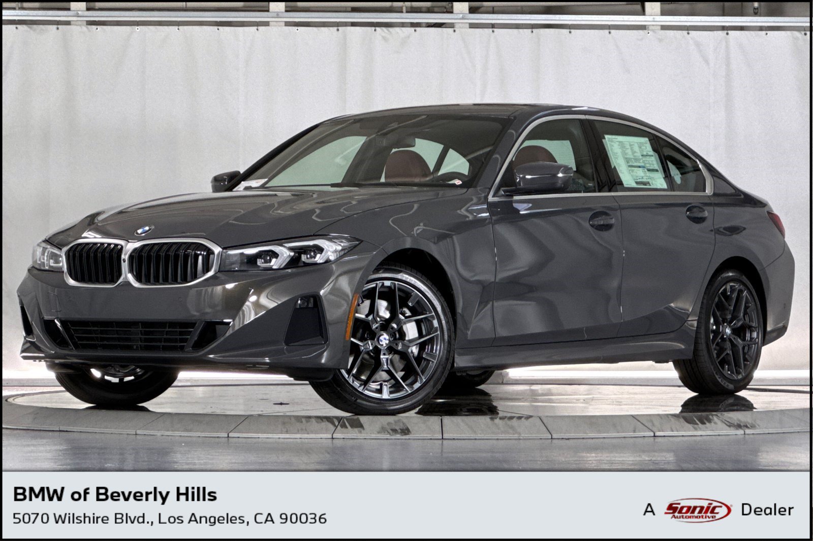  BMW 330i