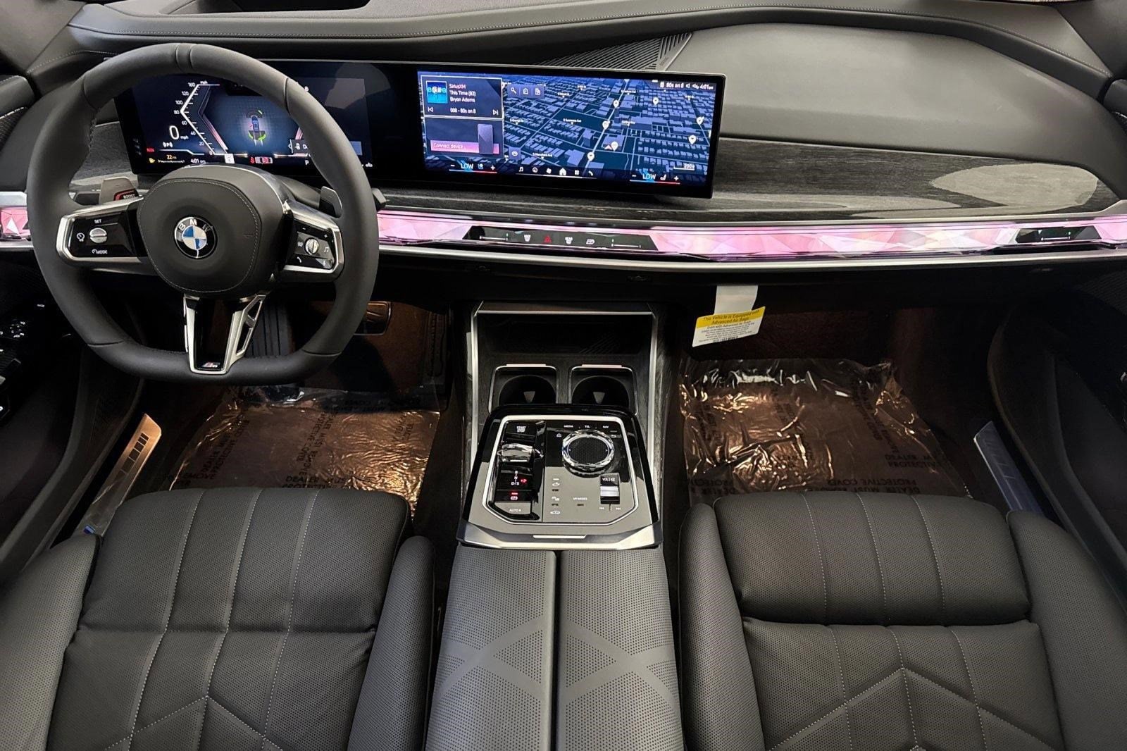 2025 BMW 7 Series 760i - Photo 16