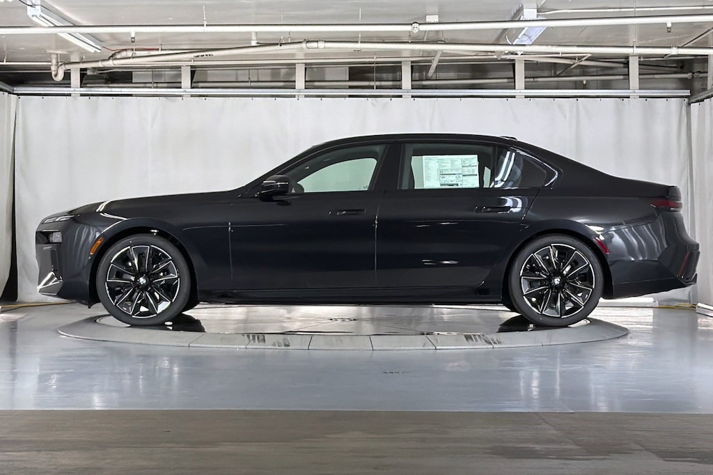 New 2026 BMW 740i Sedan