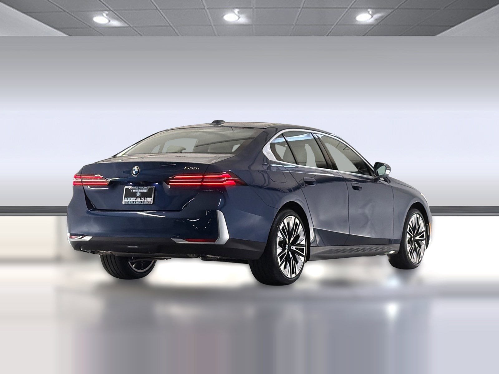 2026 BMW 530i photo 3