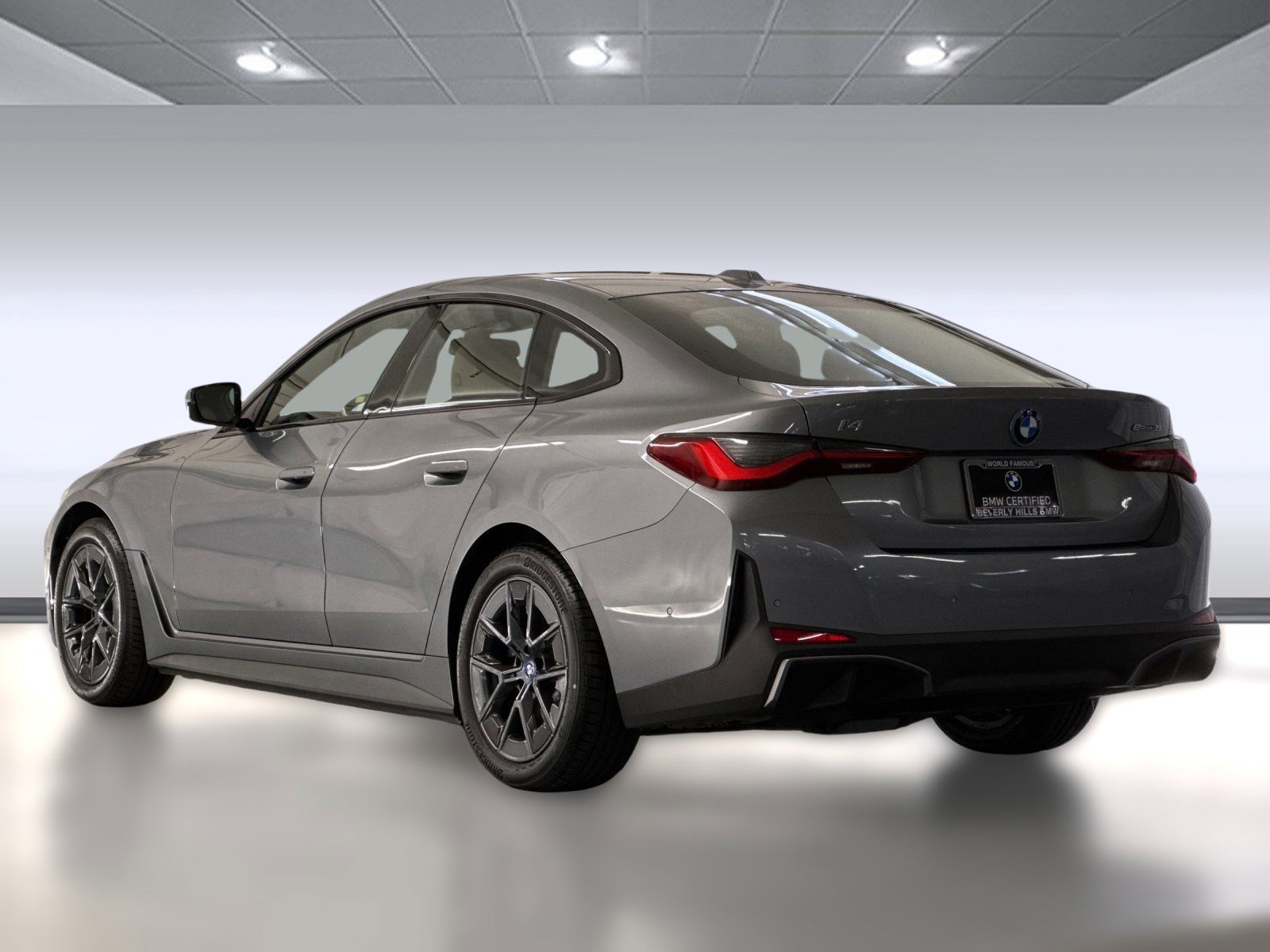 2023 Bmw i4 eDrive35 photo 3