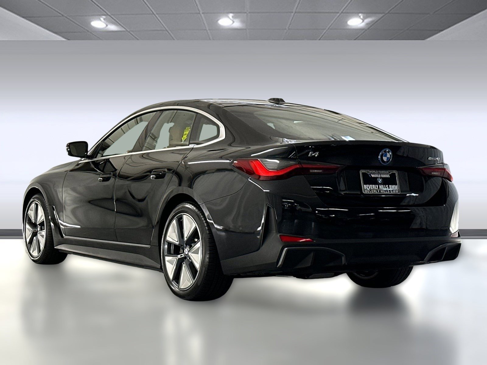 2025 Bmw i4 eDrive40 photo 3