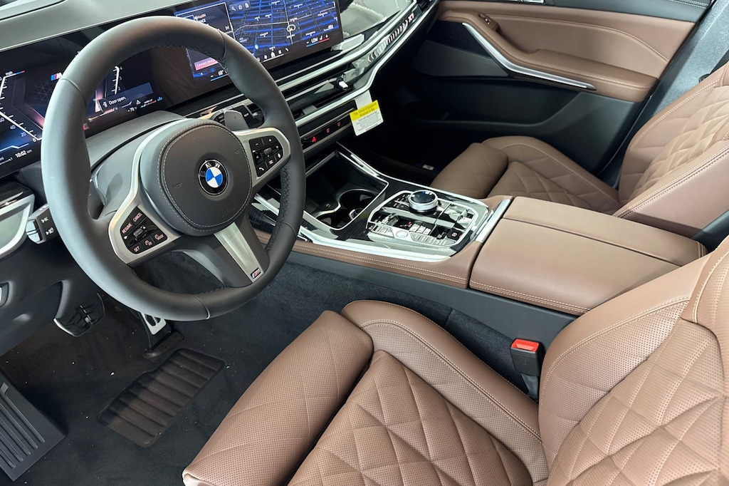 New 2027 BMW X7 xDrive40i SUV