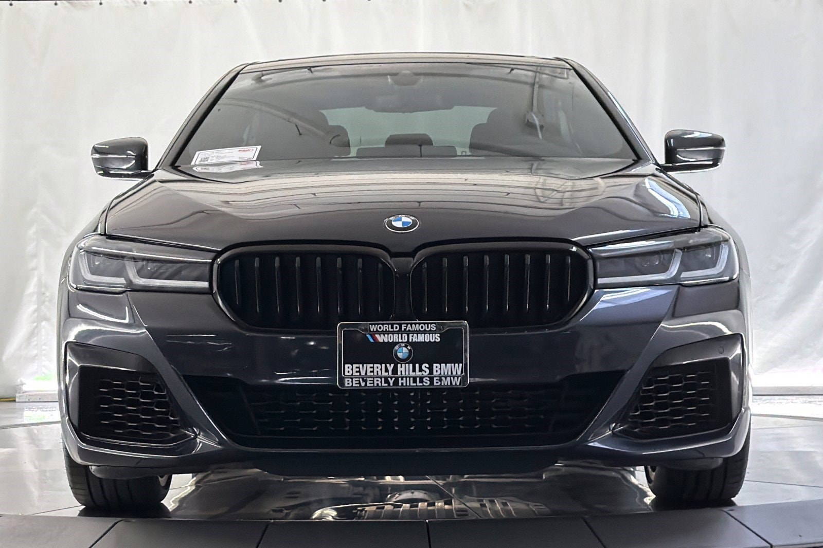 2023 BMW 540i photo 5