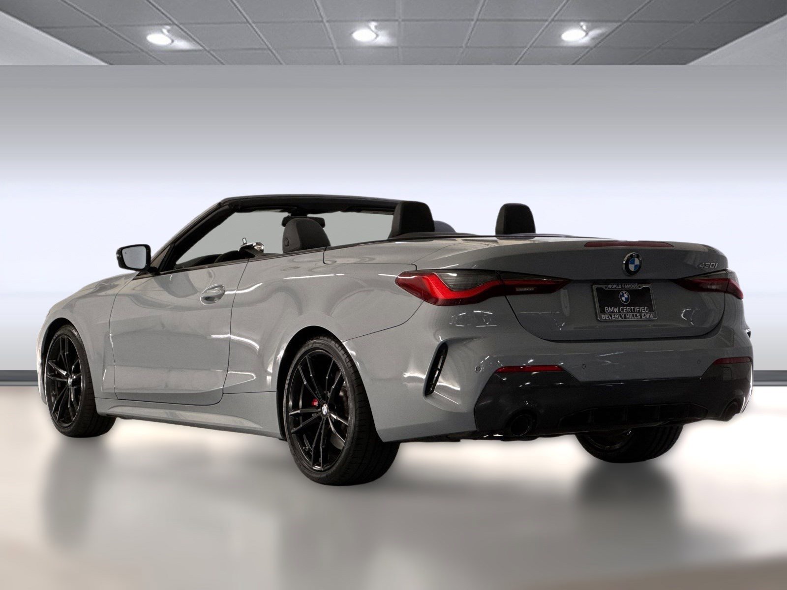 2023 Bmw 430i Convertible photo 3