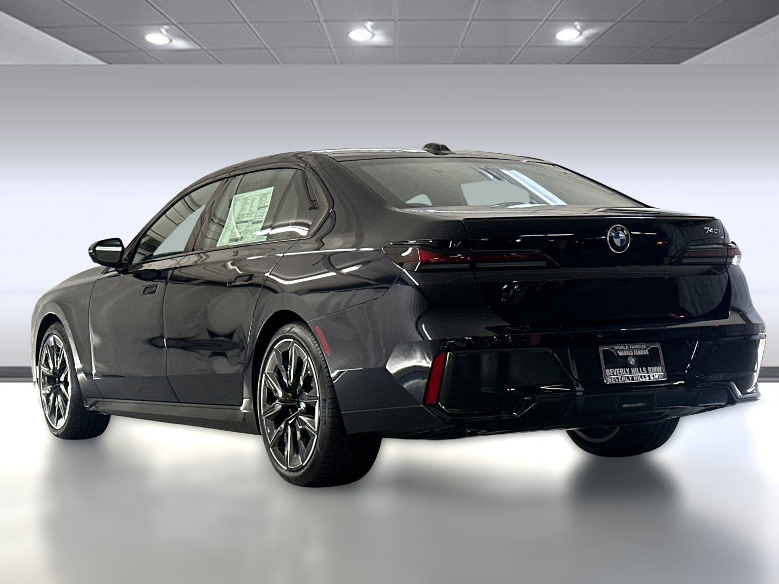 2026 Bmw 740i 7-series photo 3