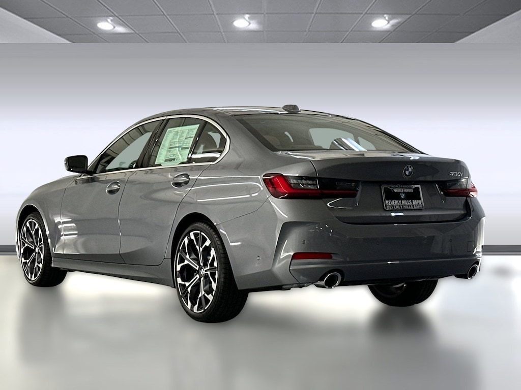 New 2026 BMW 330i Sedan