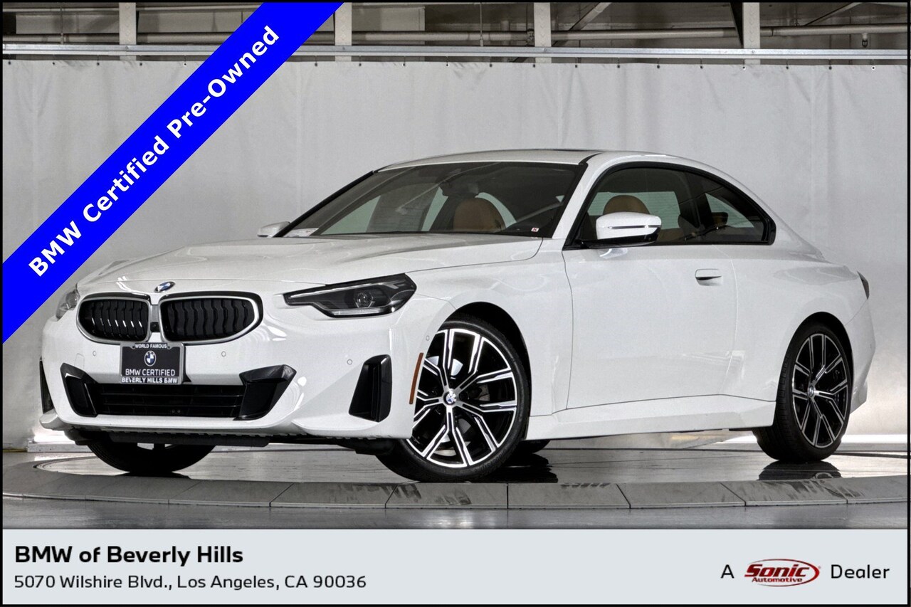 2024 BMW 230i — photo 1 of 1