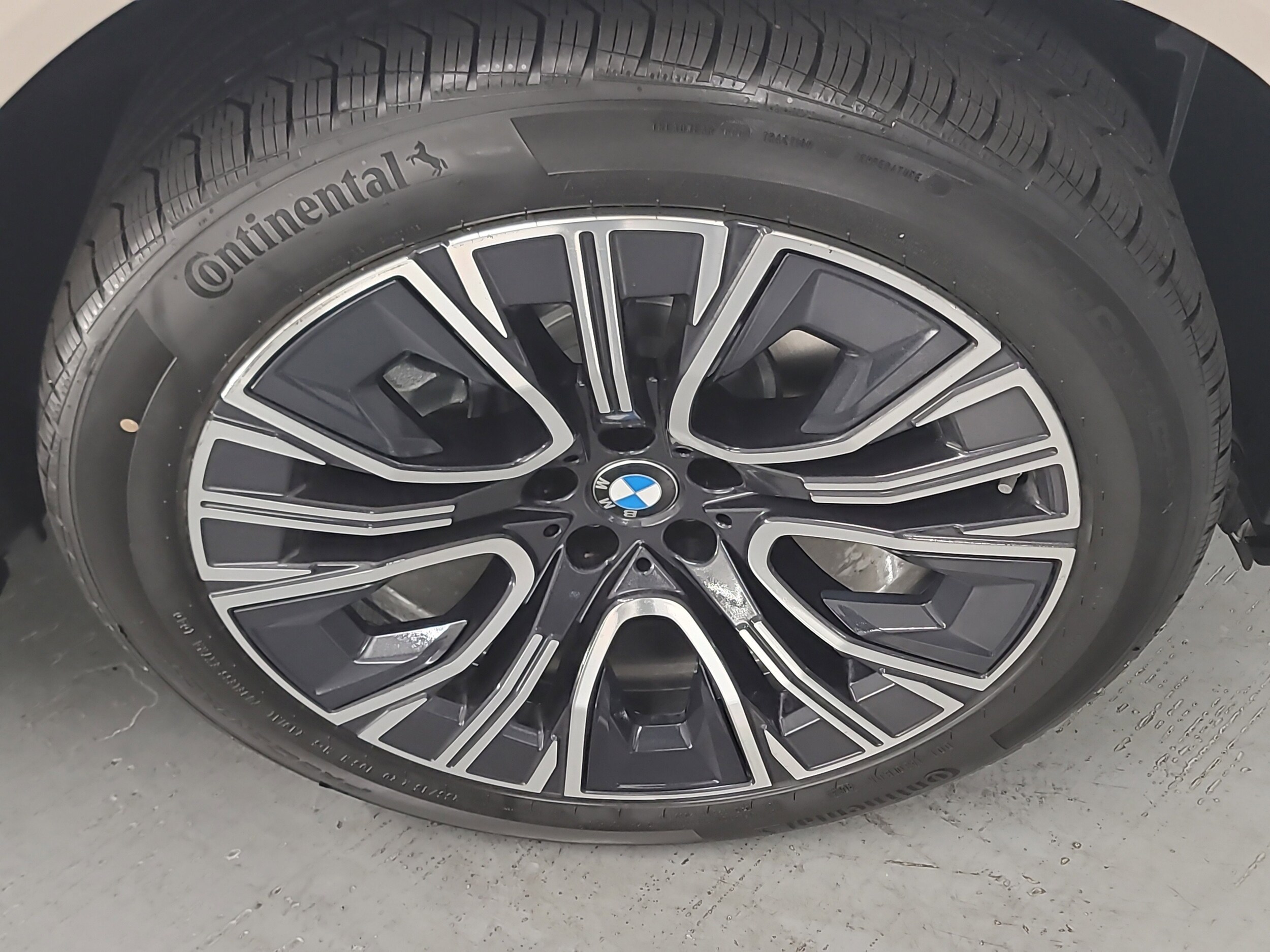 2025 Bmw X3 30x Drive photo 3