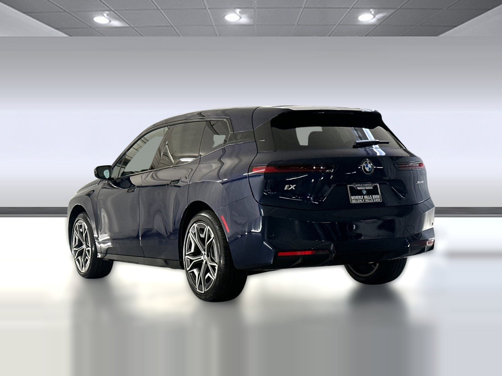 2026 BMW iX xDrive45 photo 2