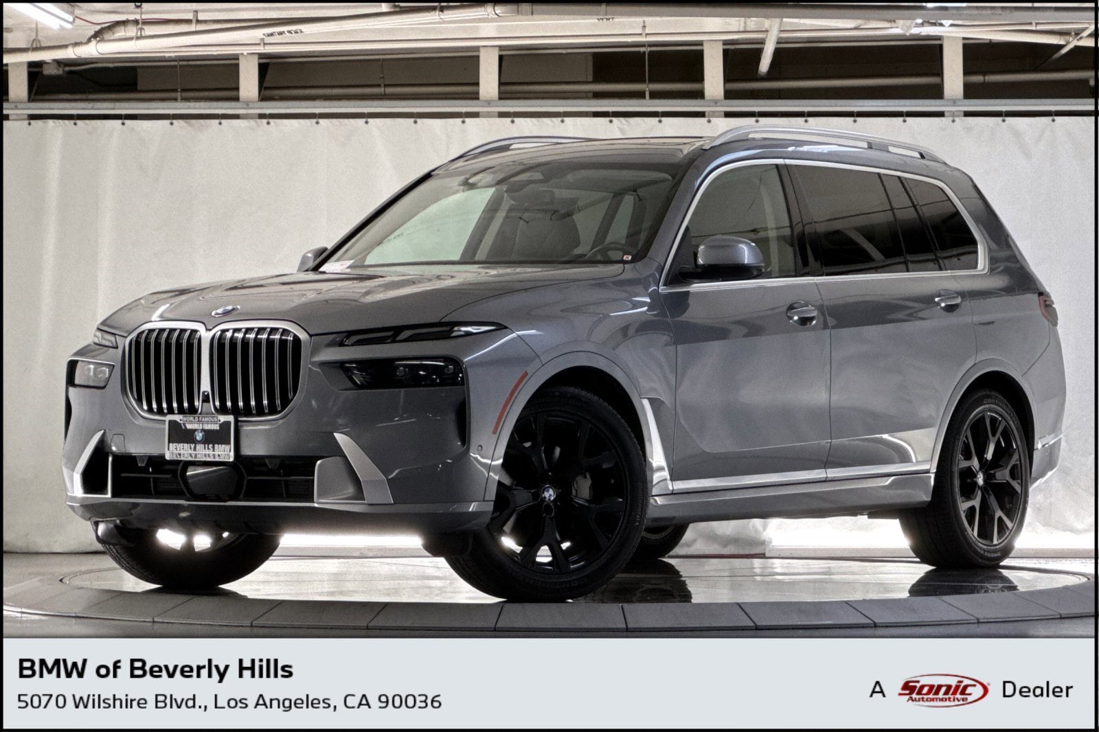 2023 BMW X7 xDrive40i's photo