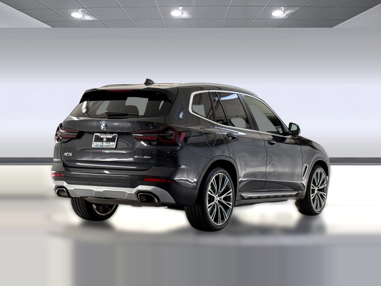 2023 BMW X3 photo 3
