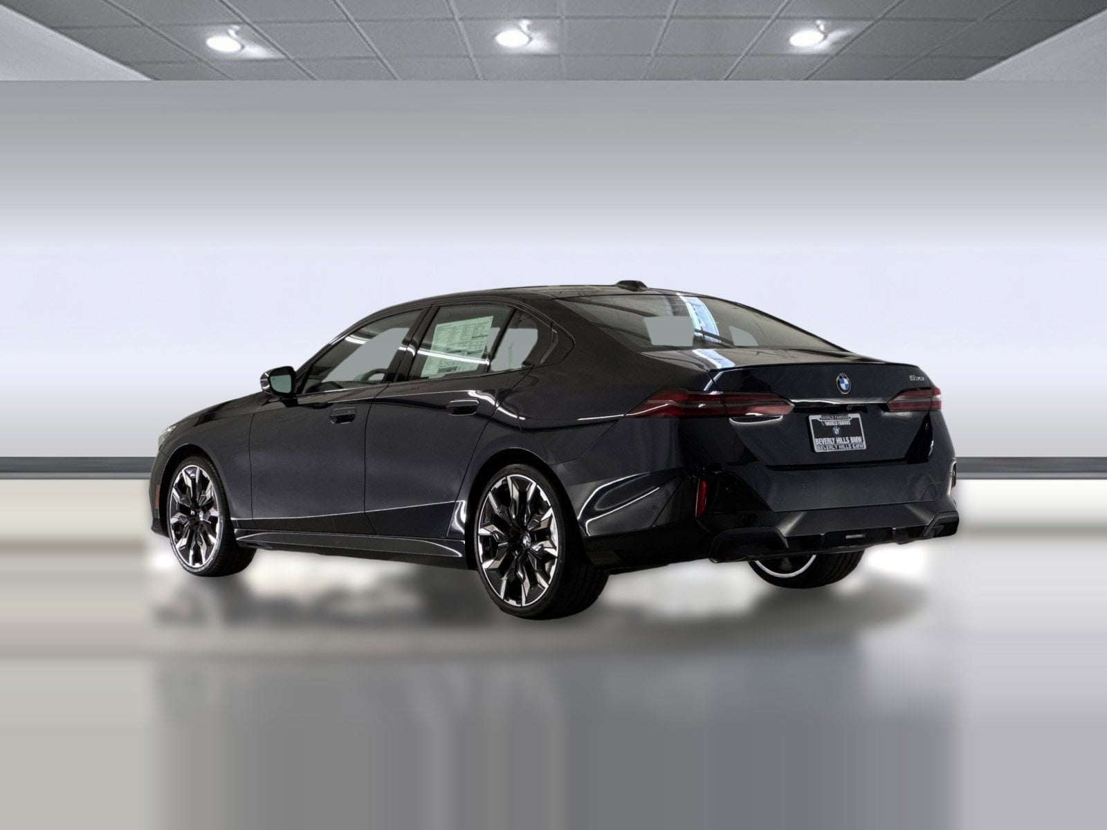 2026 BMW 530i photo 2