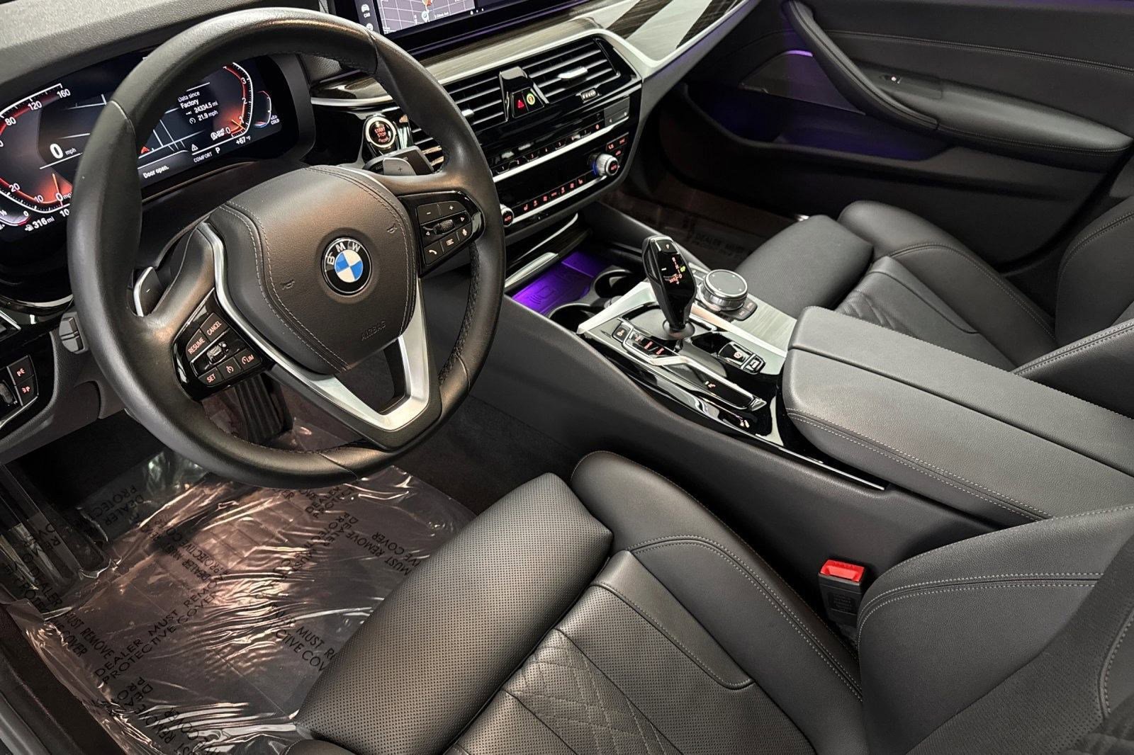 2023 Bmw 530i 5-Series photo 3