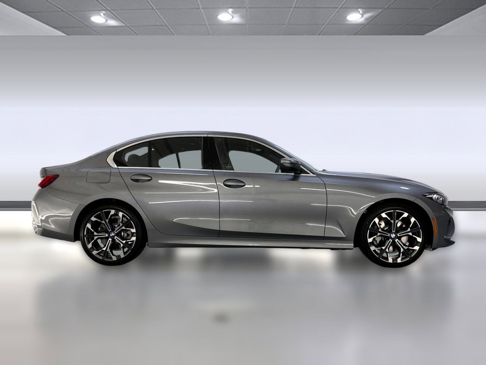 2026 BMW 330i photo 6