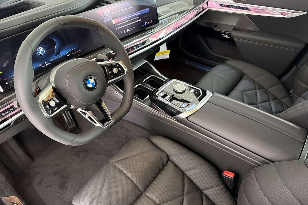 New 2026 BMW 740i Sedan