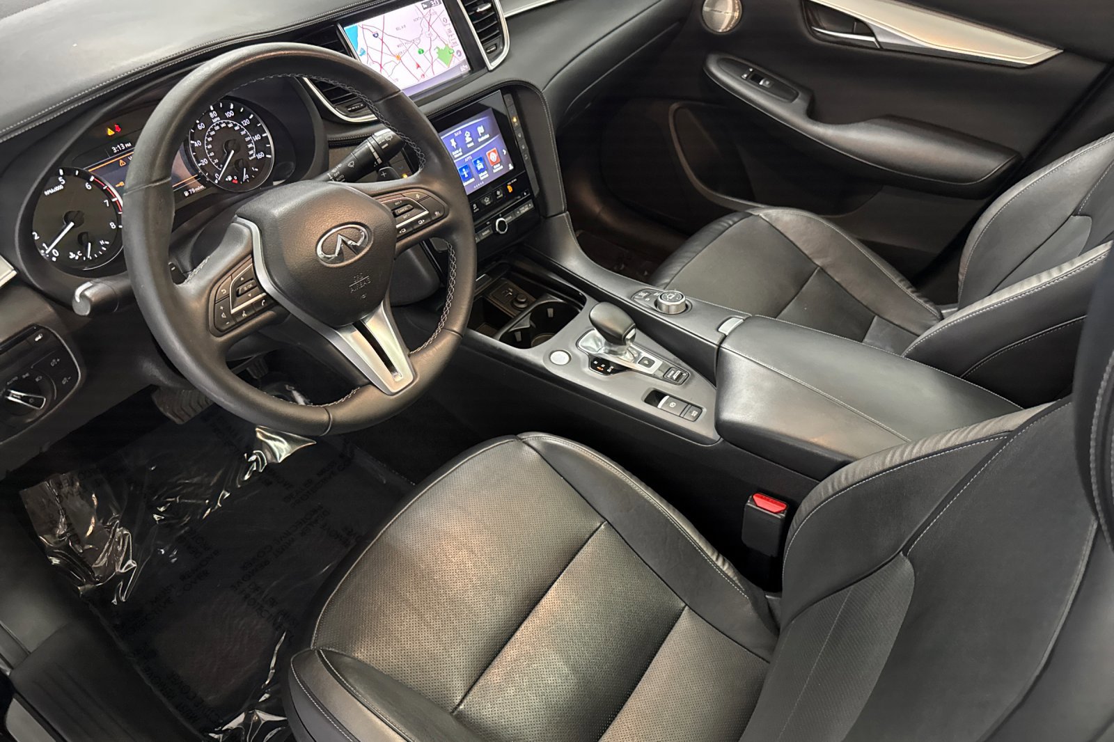 2019 Infiniti QX50 Essential photo 4
