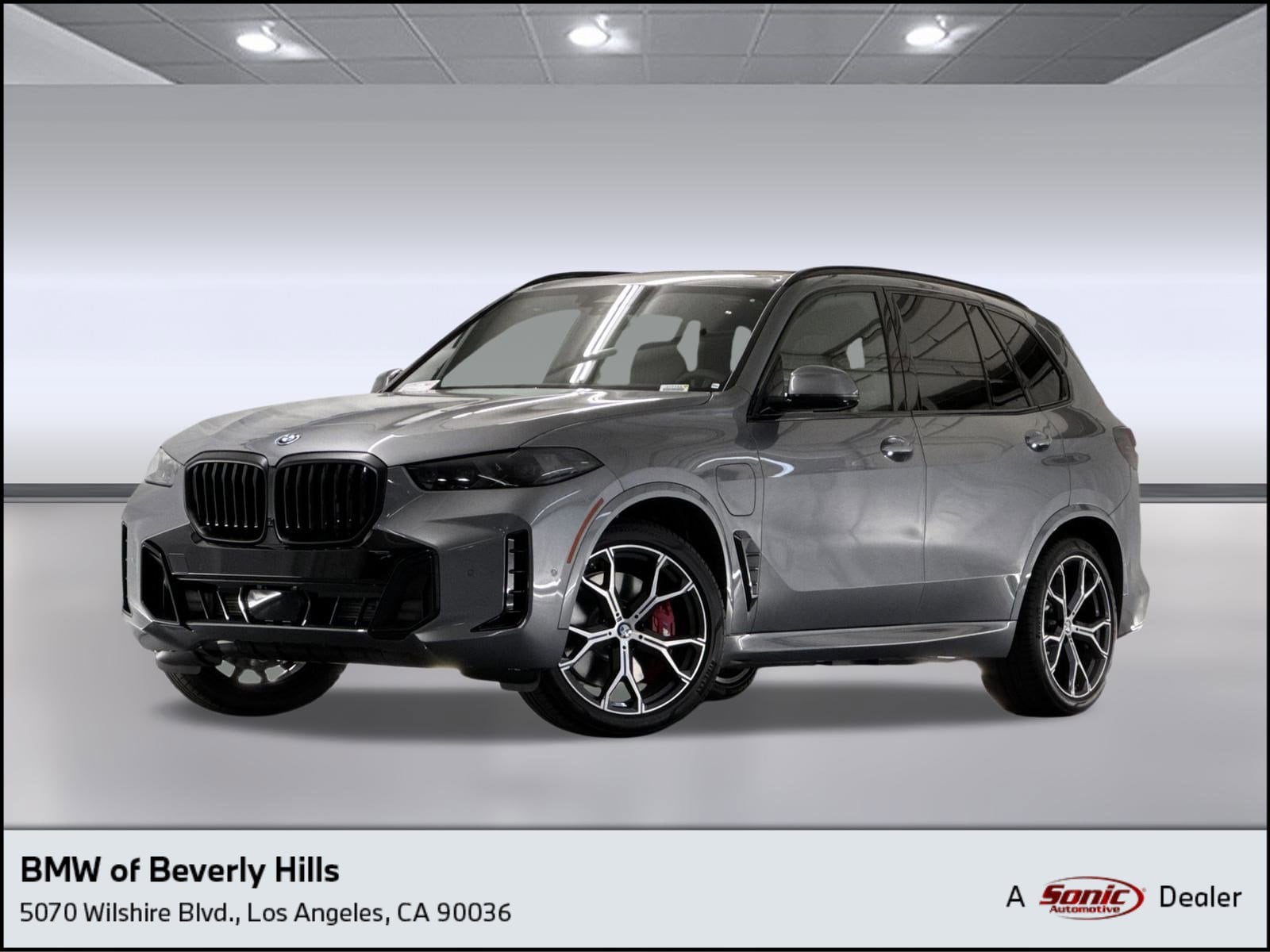 2026 BMW X5 50e's photo