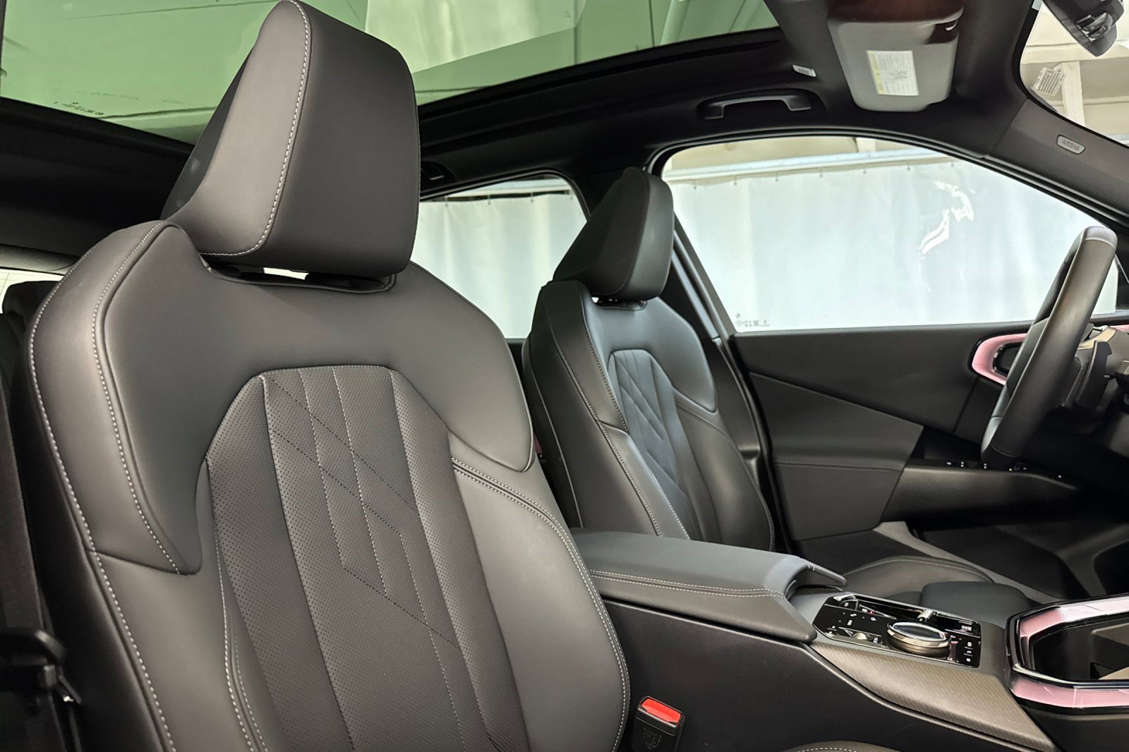 2025 BMW X3 30 - Photo 32