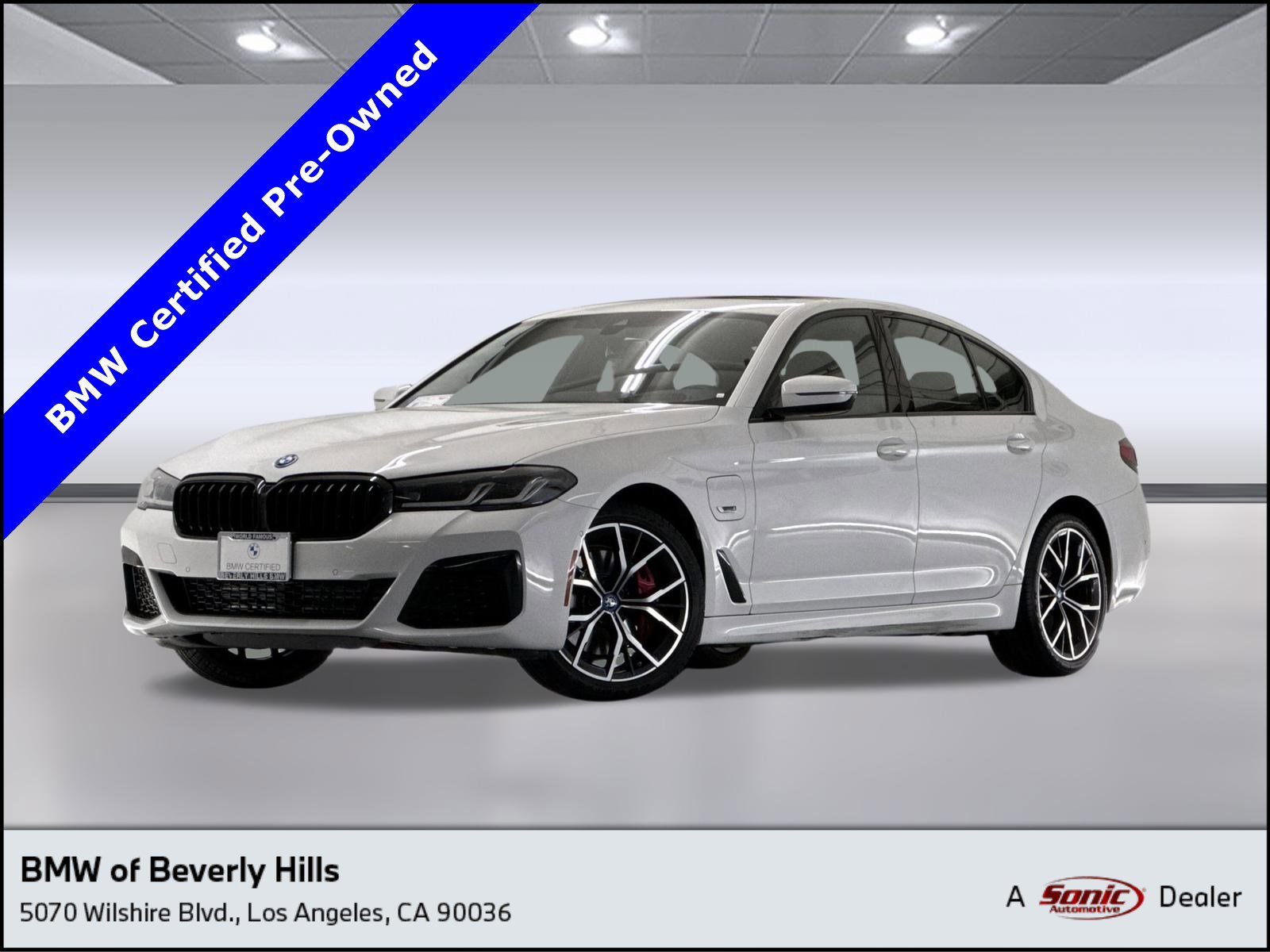 2023 BMW 5 Series 530e's photo