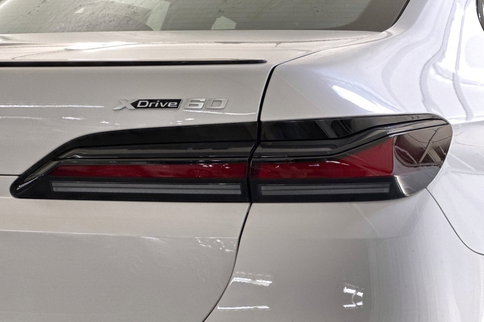 2025 BMW i7 60 - Photo 12