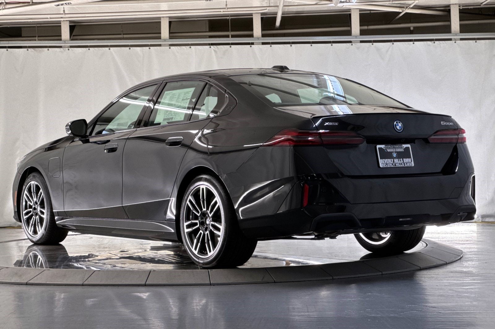 550e XDrive Sedan