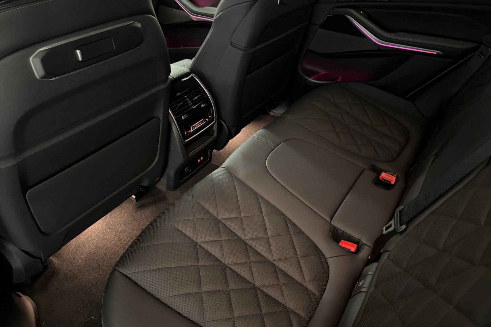 2026 BMW X5 40i - Photo 20