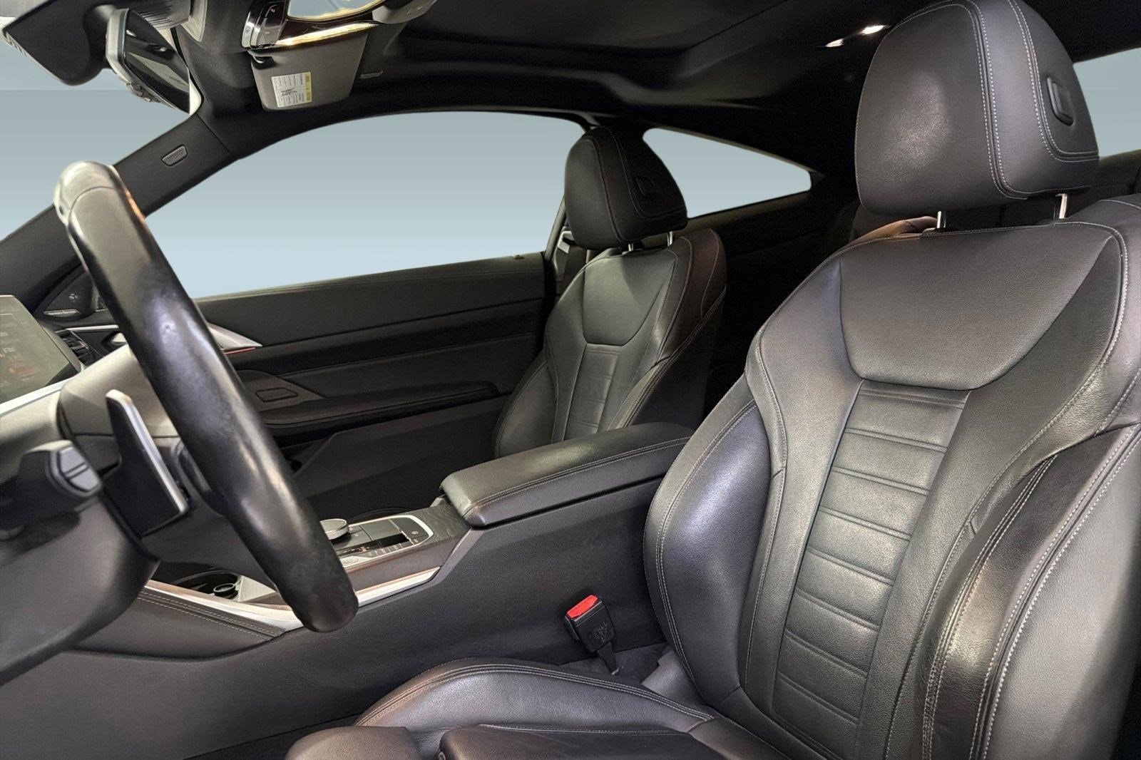 2021 BMW M440i photo 4