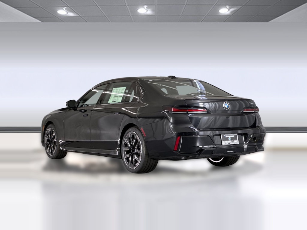 New 2026 BMW 740i Sedan
