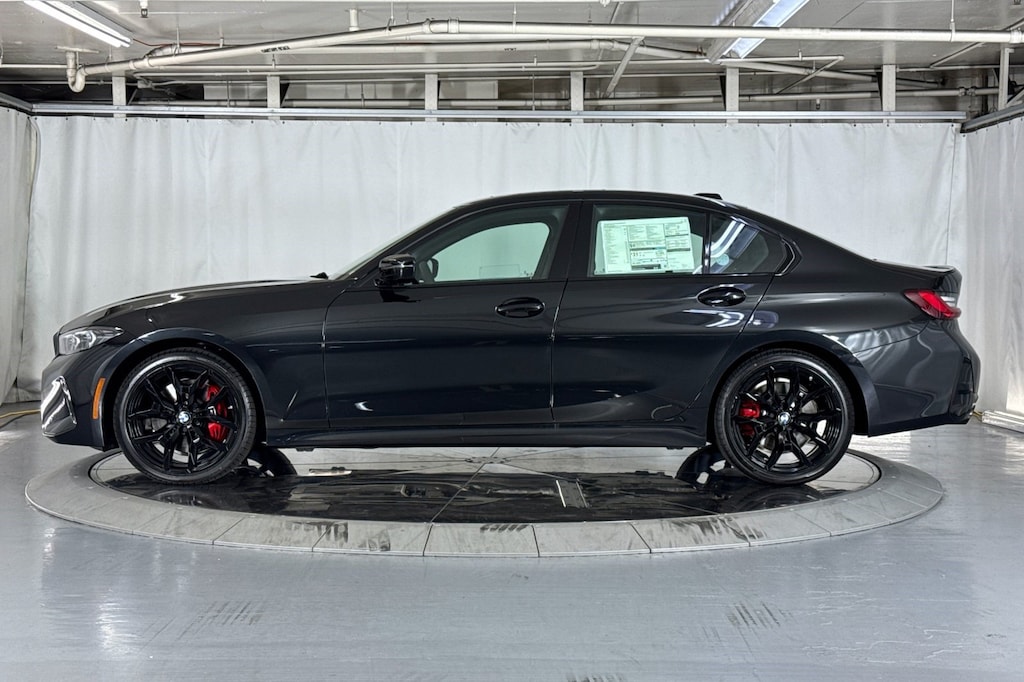 New 2026 BMW 330i Sedan