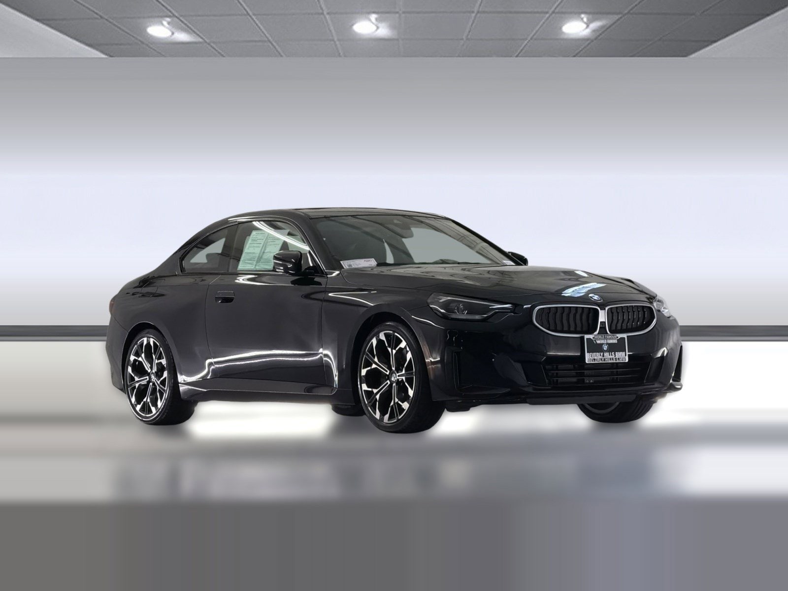 2025 BMW 230i photo 5