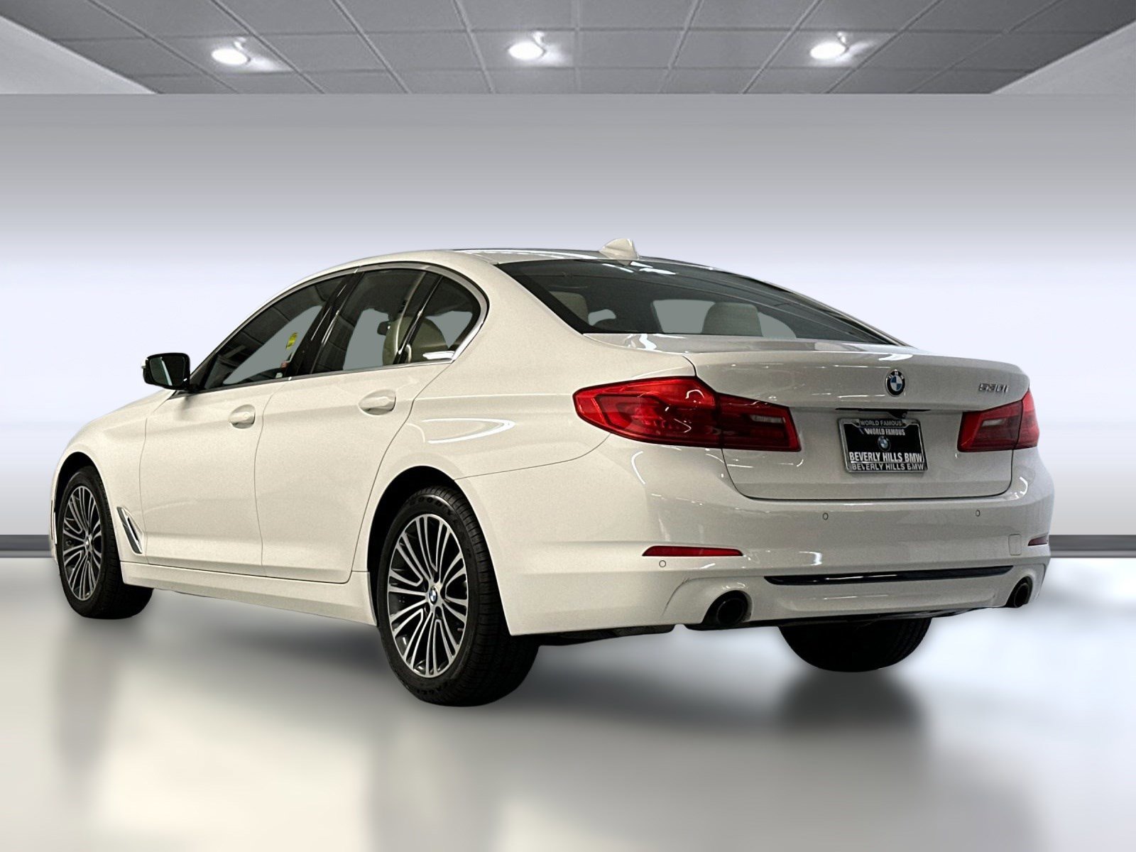 2020 Bmw 530i Sedan 5 photo 3