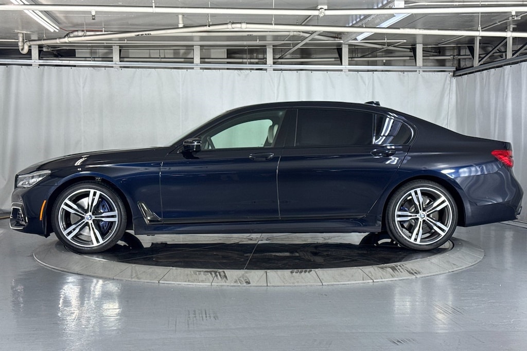 Used 2019 BMW 750i Sedan