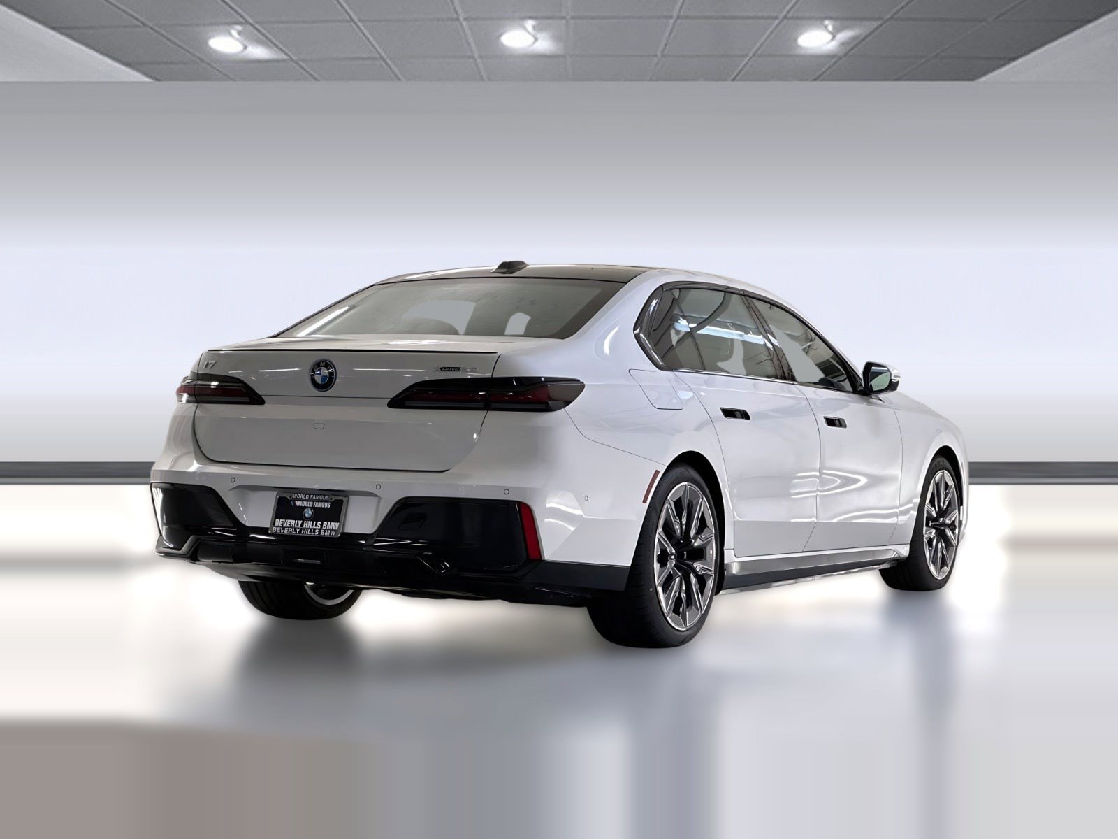 2025 BMW i7 60 - Photo 8