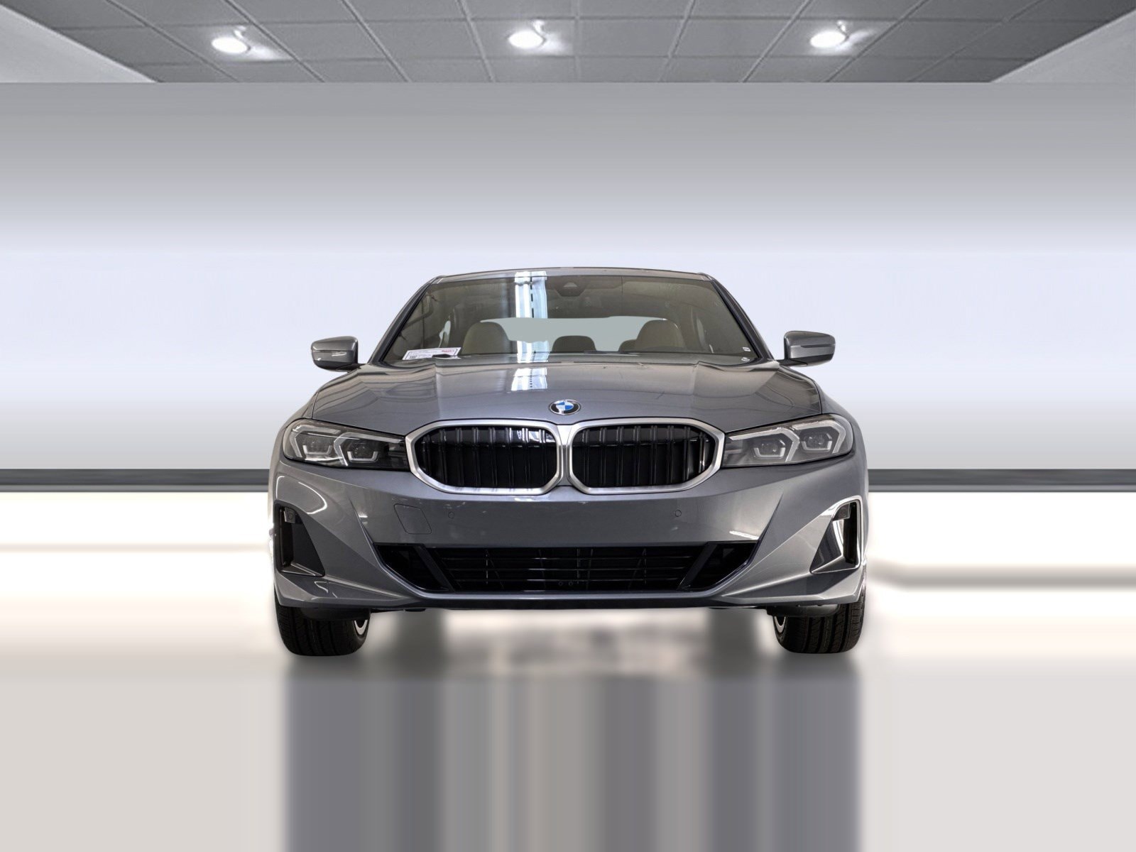 2026 BMW 330i photo 4