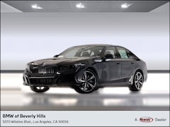 2027 BMW 550e xDrive Sedan