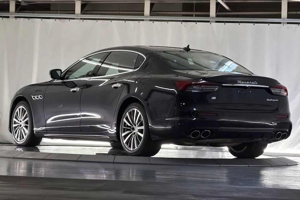 Used 2022 Maserati Quattroporte Modena Q4 Sedan