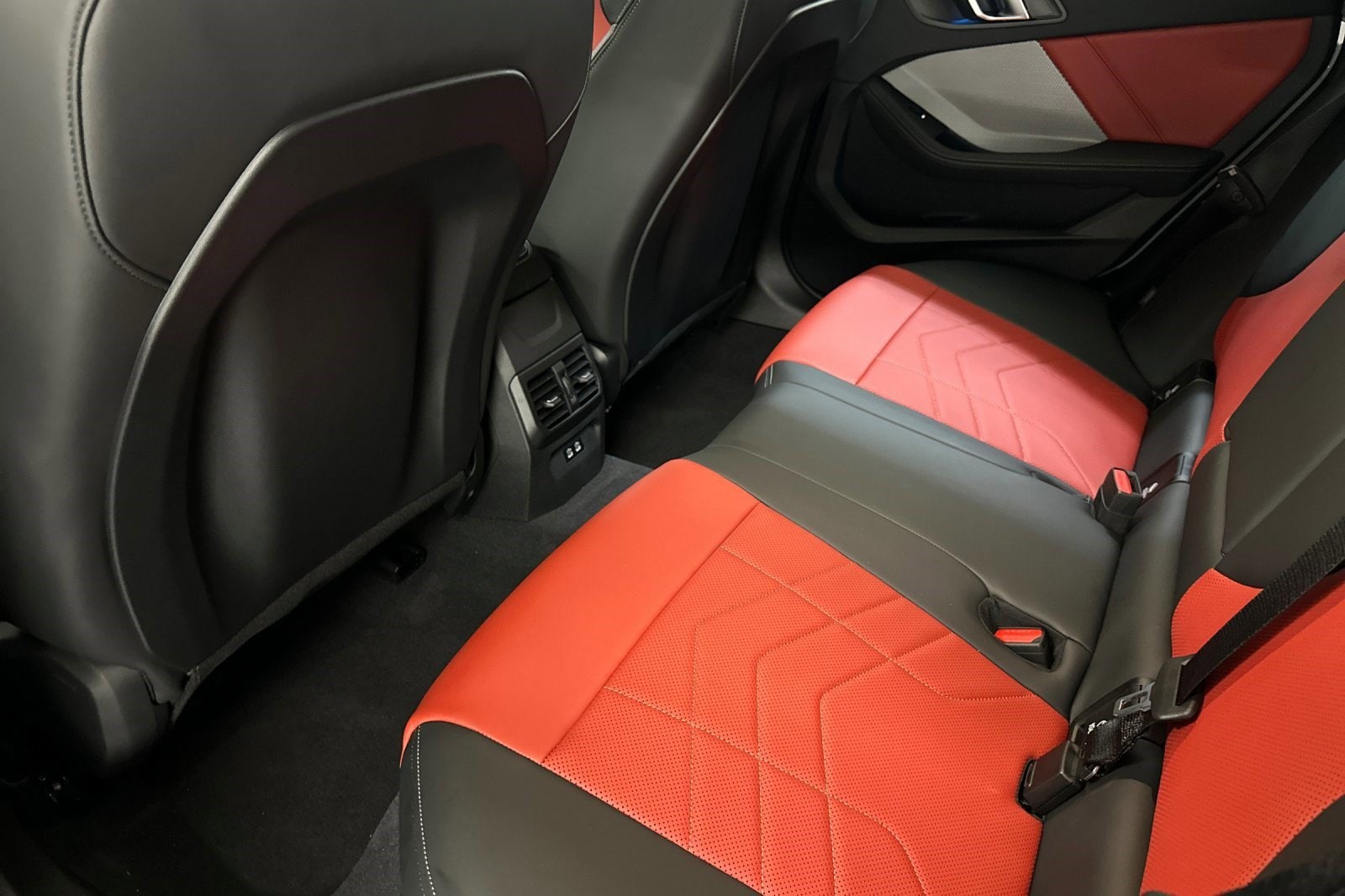 2026 BMW 2 Series M235 - Photo 19
