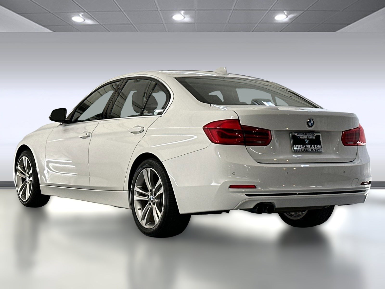 2017 Bmw 330i 3-Series photo 3