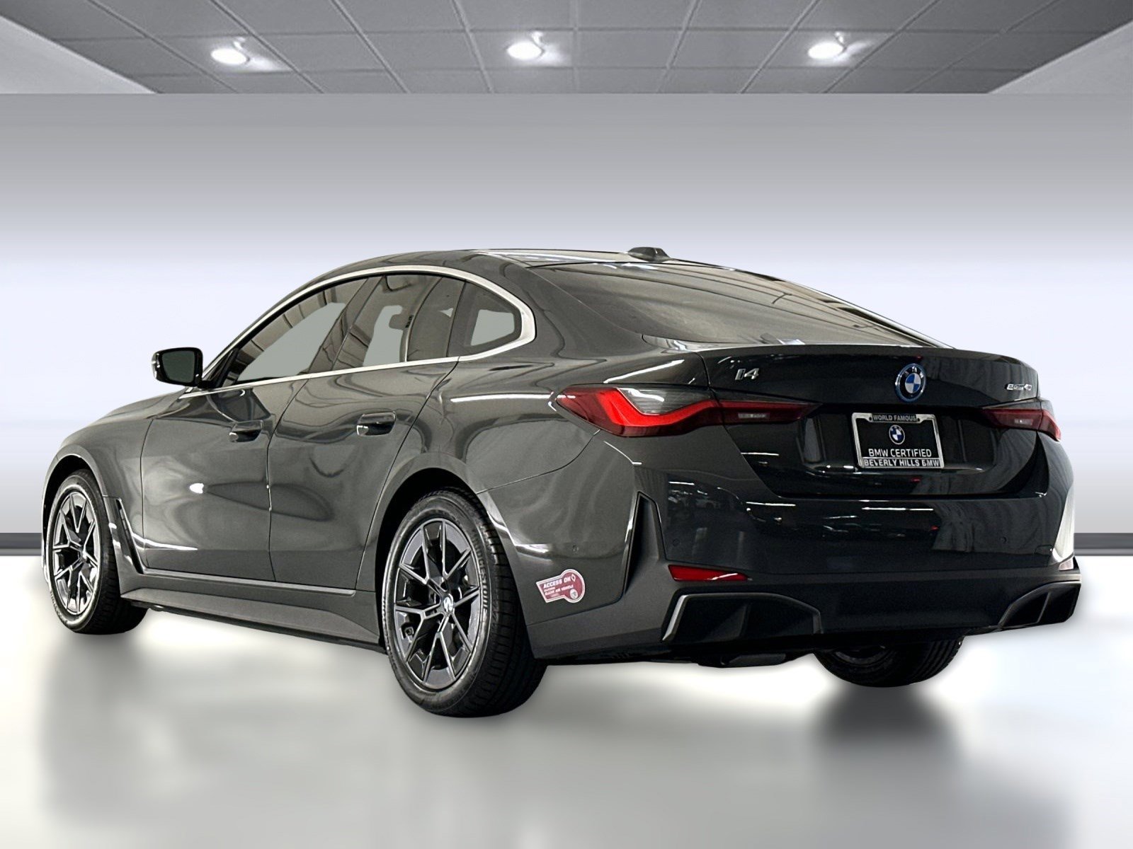 2025 Bmw i4 eDrive40 photo 3
