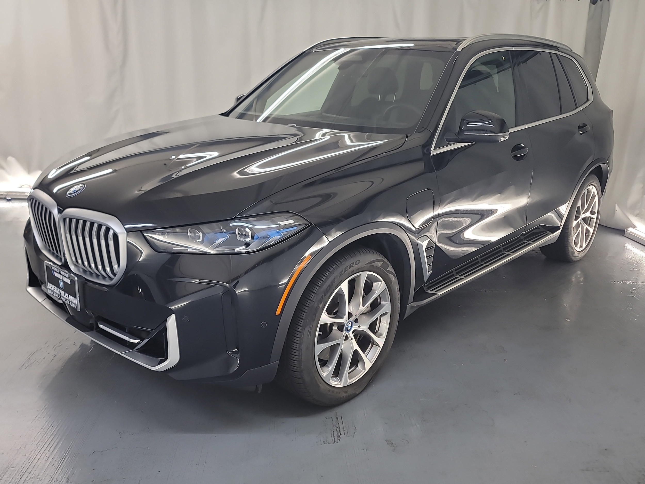 2025 Bmw X5 xDrive50e photo 3