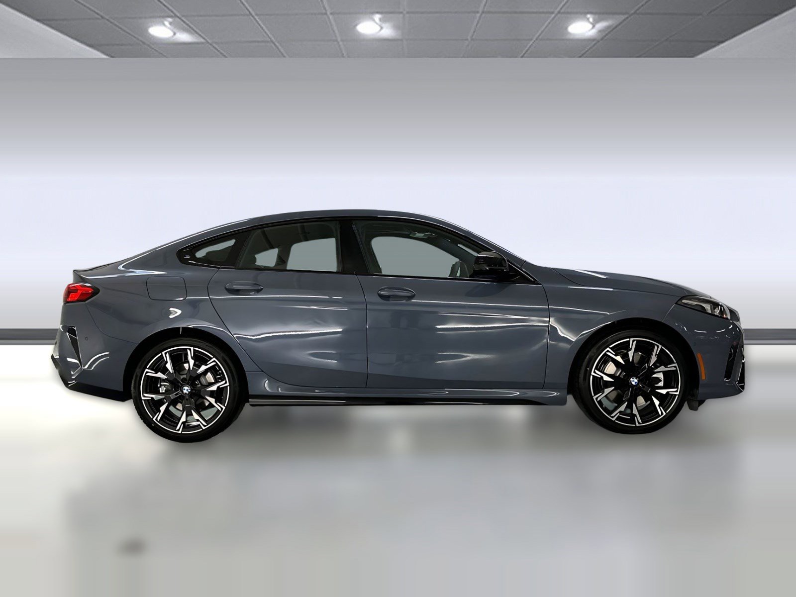 2026 BMW 228i photo 3