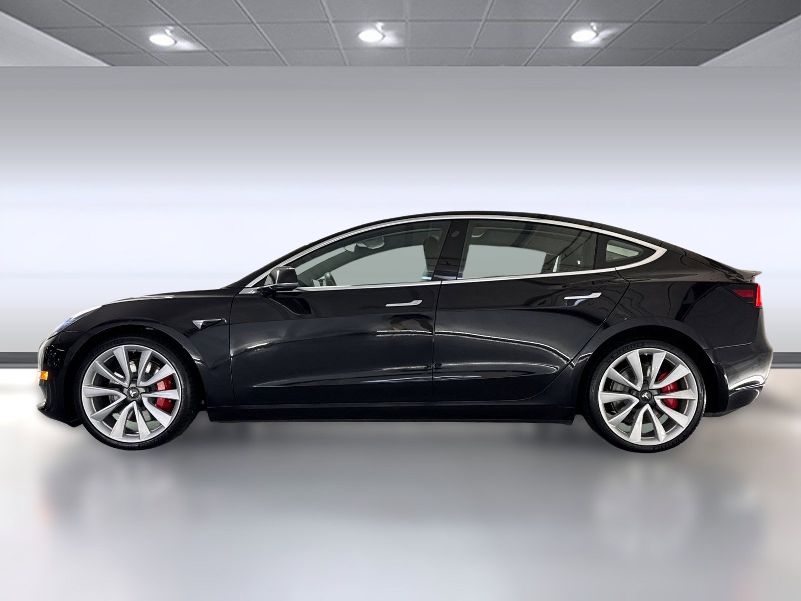 2018 Tesla Model 3 Performance photo 2