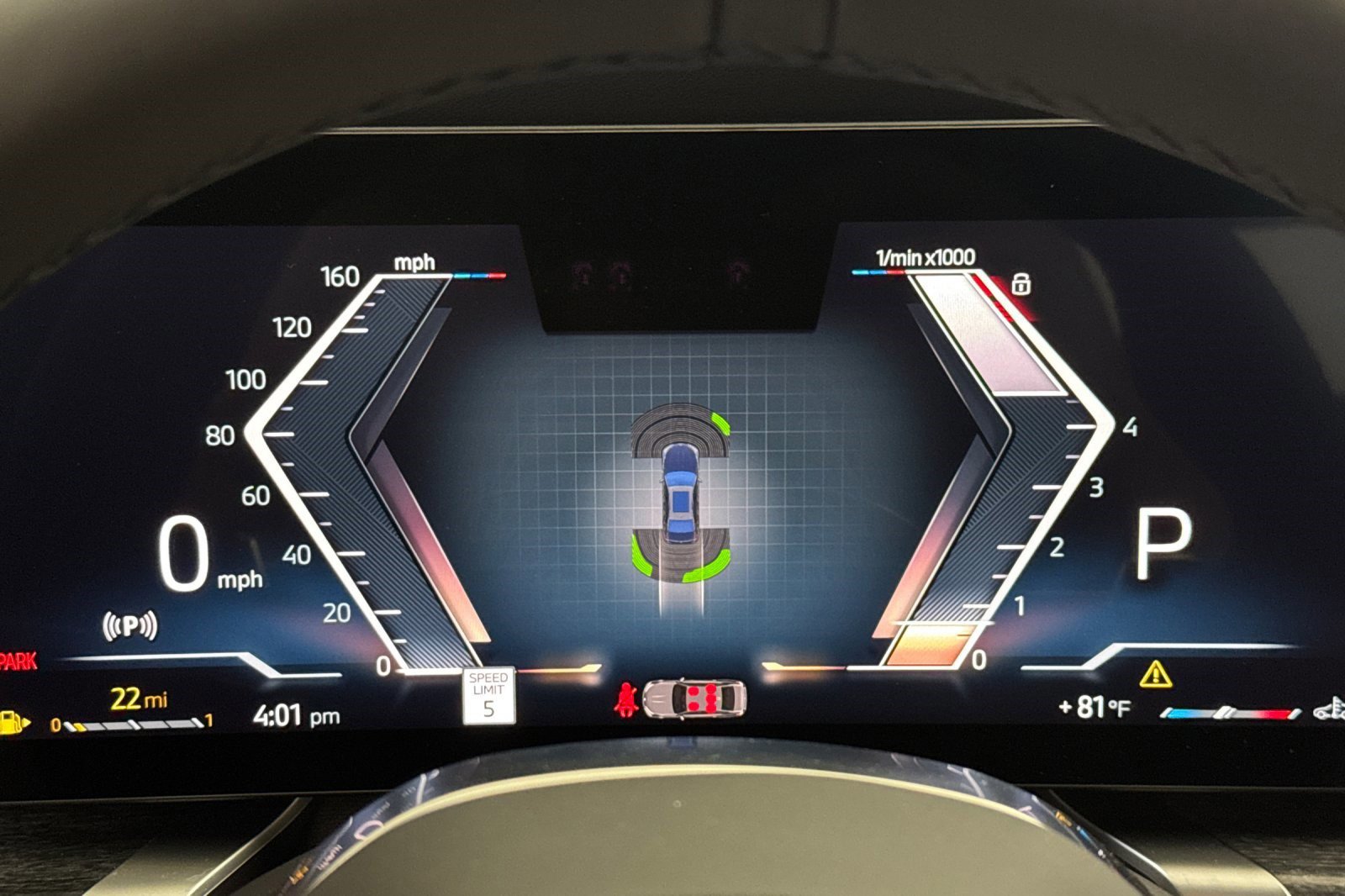 2025 BMW 7 Series 760i - Photo 20