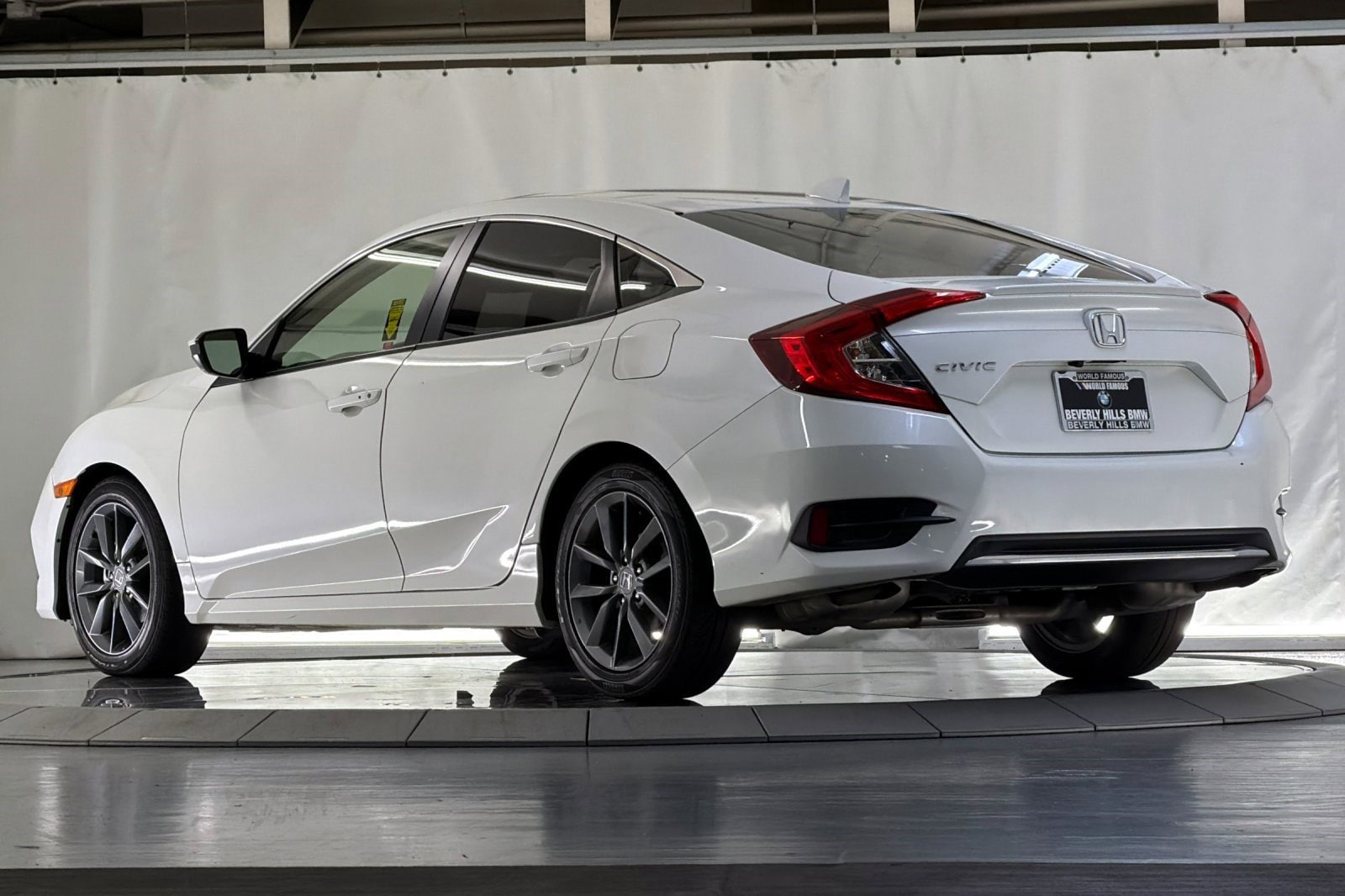 2019 Honda Civic EX-L photo 2