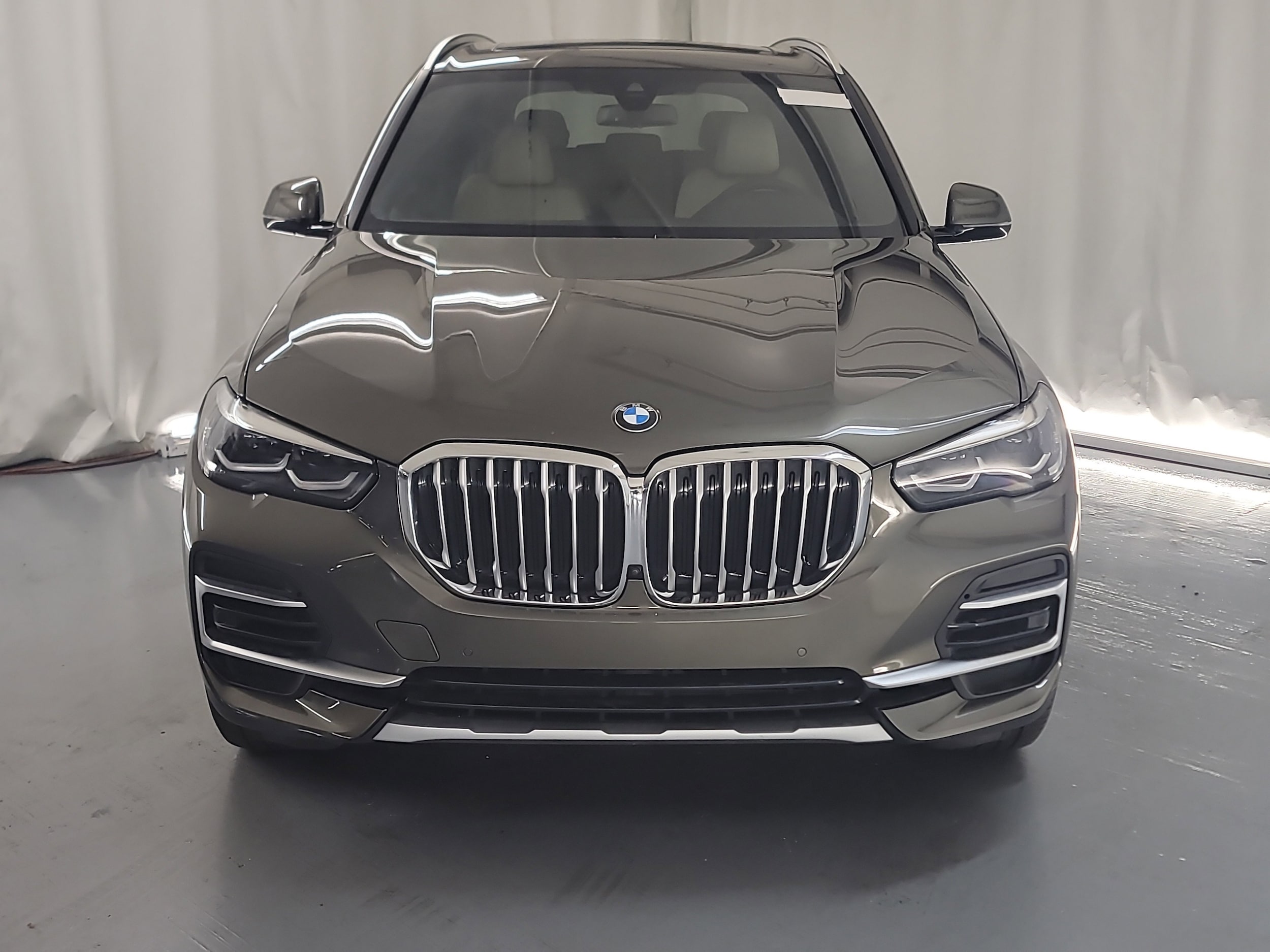 Used 2022 BMW X5 40i with VIN 5UXCR4C01N9L85009 for sale in Los Angeles, CA