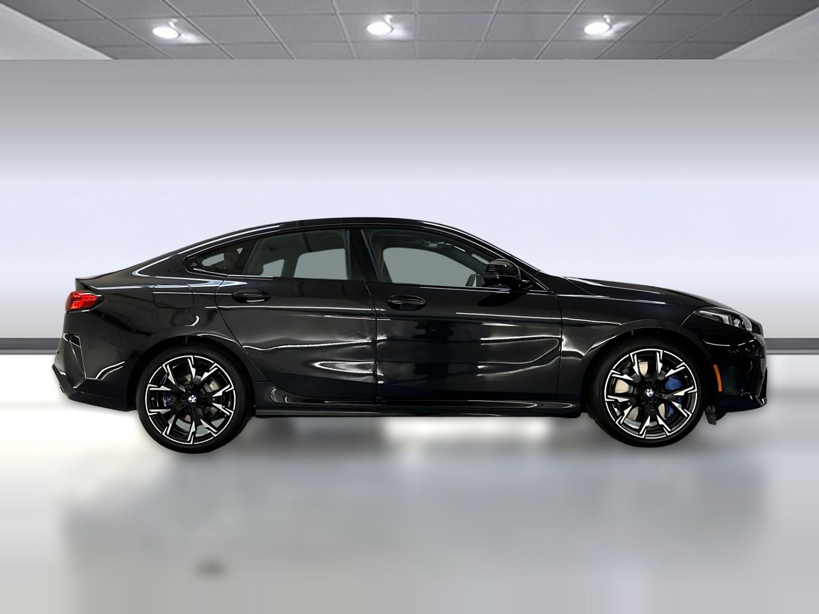 2026 BMW 228i photo 3