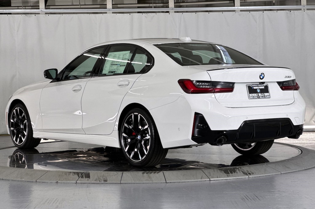 New 2026 BMW 330i Sedan